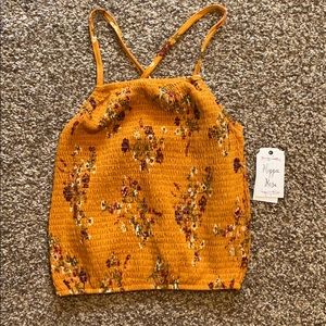 Super cute scrunchy tank top